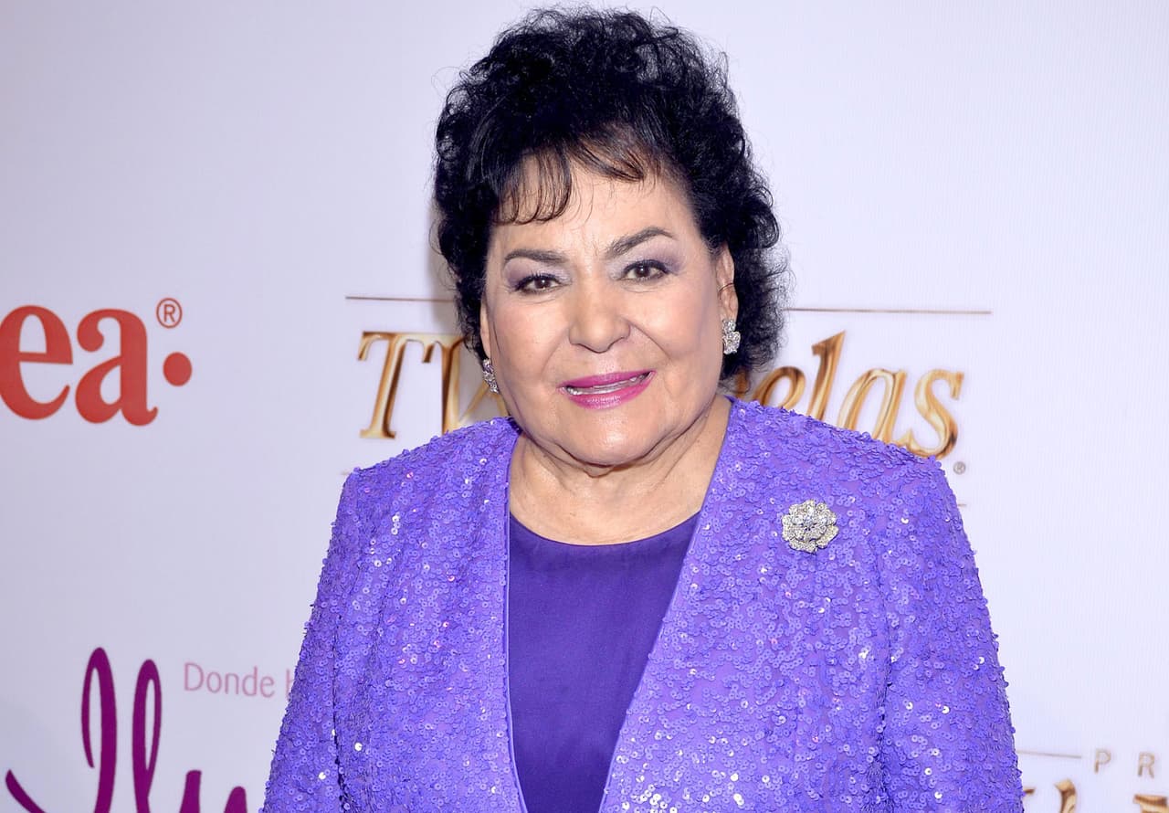 Carmen Salinas pide ayuda en la red para encontrar su zapato derecho