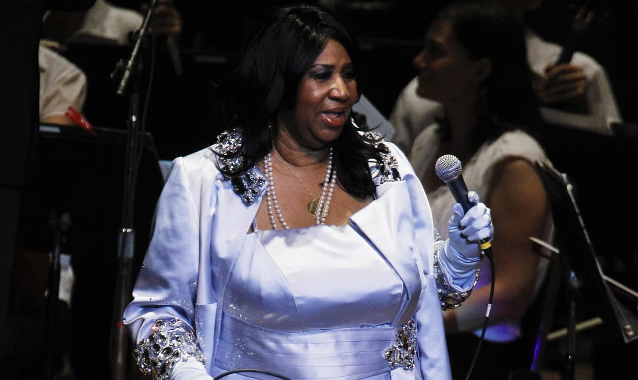Famosos y familiares de Aretha Franklin se despiden de la ‘Reina del soul’