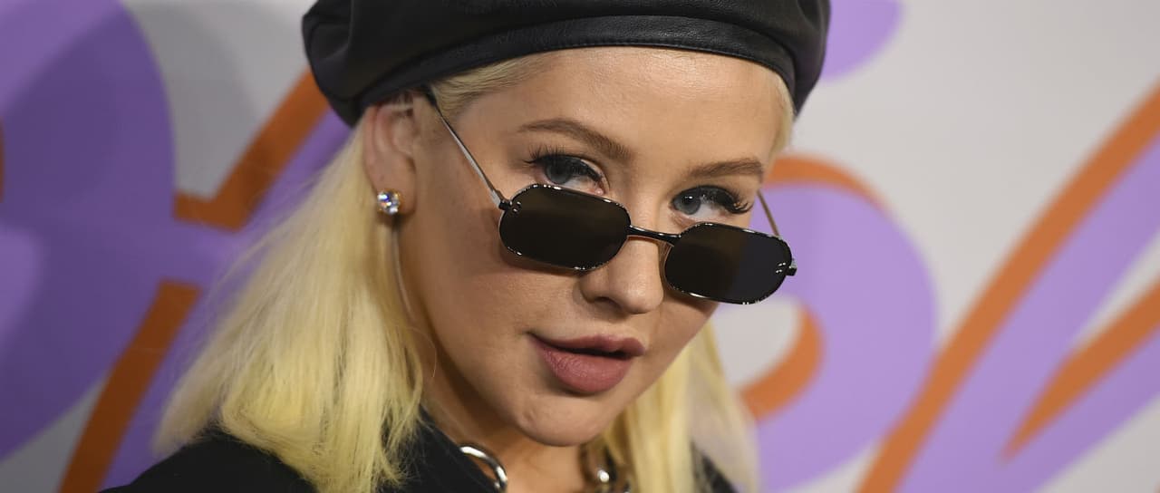 Christina Aguilera humedece las redes sociales con desnudo