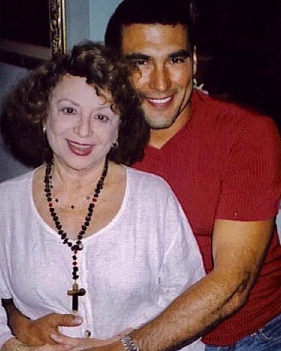 Muere Delia Fiallo, escritora y guionista de telenovelas, a los 96 años.