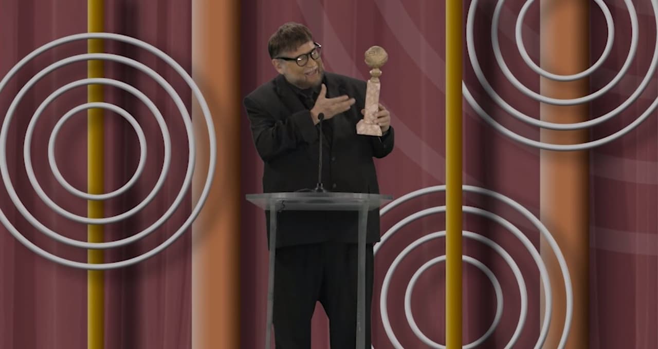 'Guillermo del Toro' graba spot del 'PRI' en 'El Privilegio de Mandar'