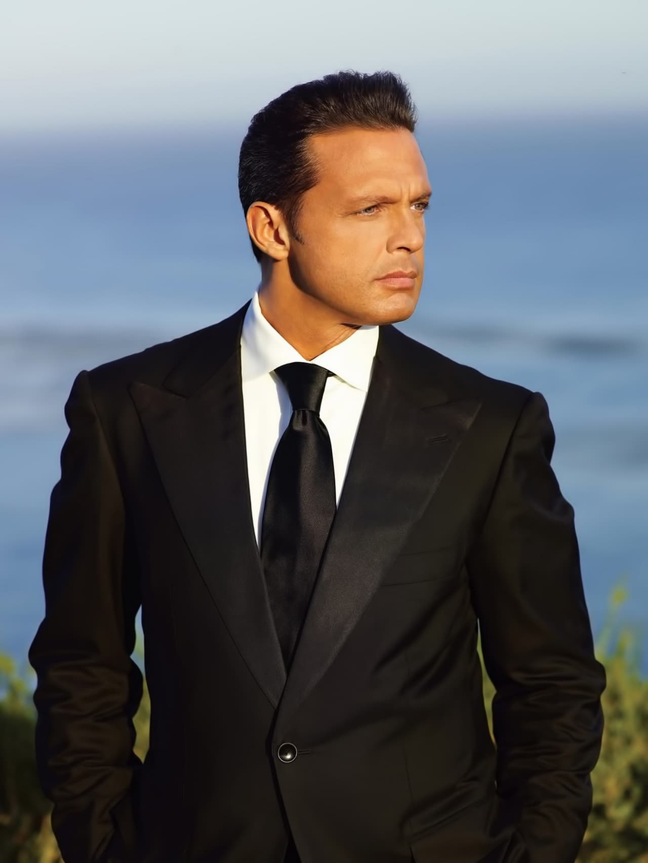 Colocan a Luis Miguel como el latino con más ganancias en 2018