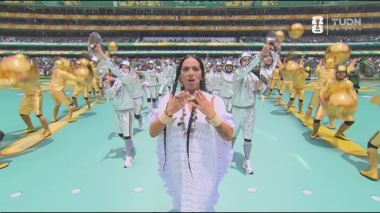 Lila Downs en la ceremonia inaugural de la Copa Mundial 2026.