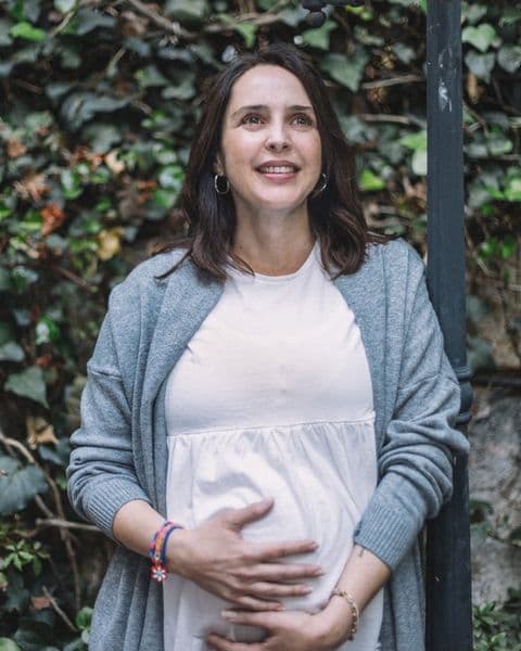 Irán Castillo se deja ver como nunca en foto a dos semanas del parto