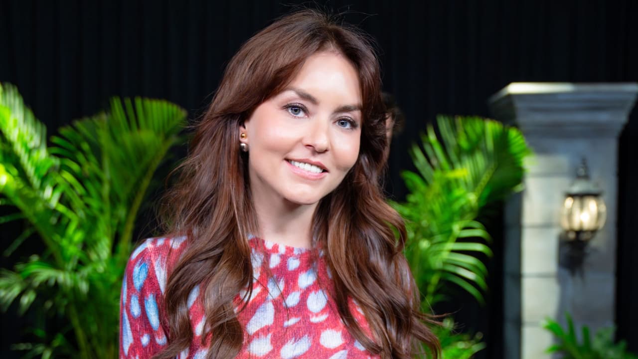 Angelique Boyer muestra sus dotes como cantante y así suena; ¿dejará la actuación?