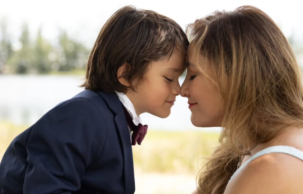 Hijo de Sherlyn sorprende al enviar poderoso mensaje sobre los pensamientos: ‘Lo que crees creas’