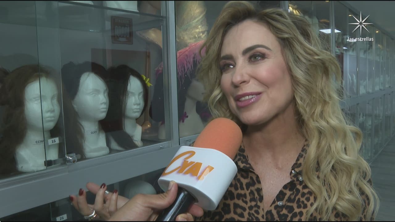 Conductora de Cuéntamelo Ya! anuncia en vivo su debut como actriz de Televisa: luce irreconocible con cambio de look