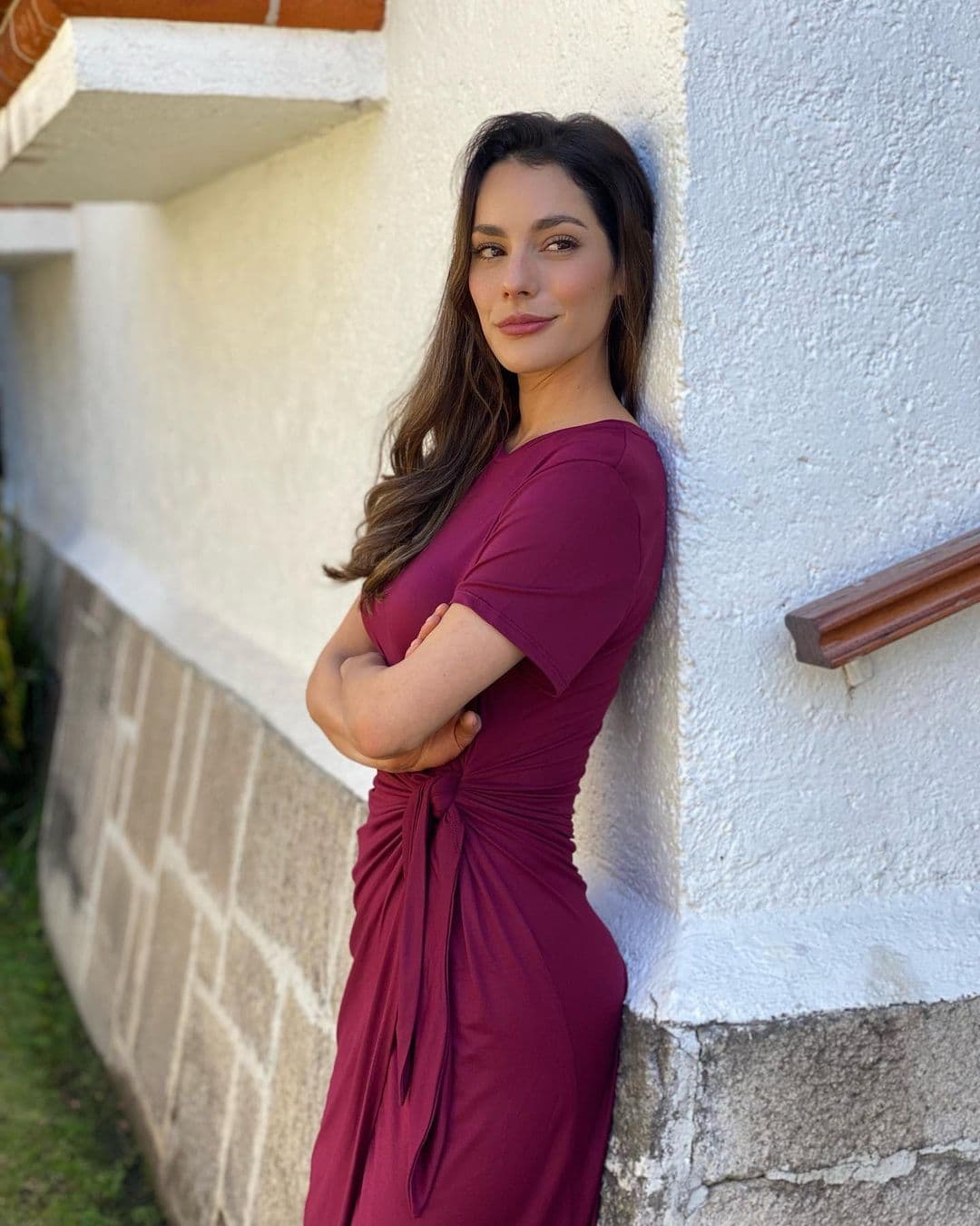 Oka Giner se deshace de su larga melena e impacta por cómo luce