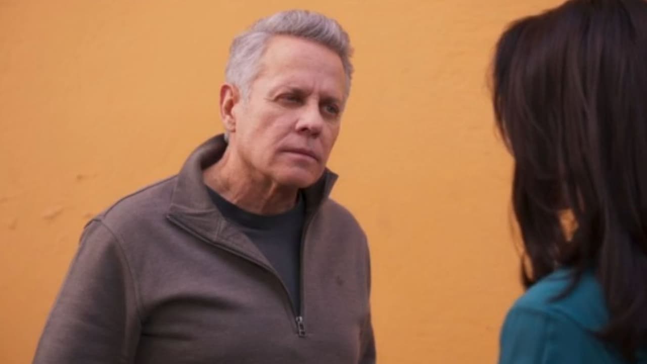 Tan cerca de ti, nace el amor Capítulo 17: Aurelio sufre un infarto, ¿por culpa de Verónica?