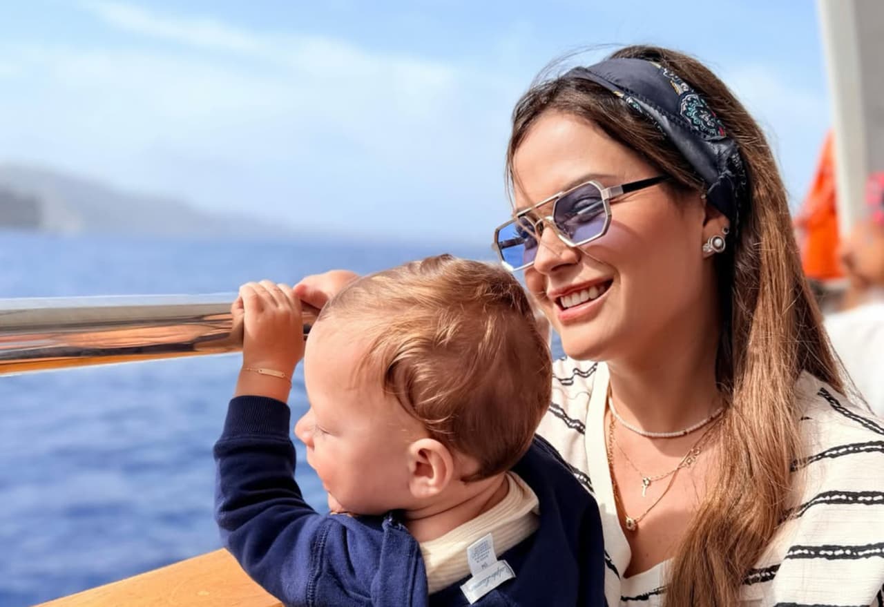 Mariana Echeverría presume sus vacaciones soñadas en Grecia junto a su familia: “Los sueños sí se cumplen”