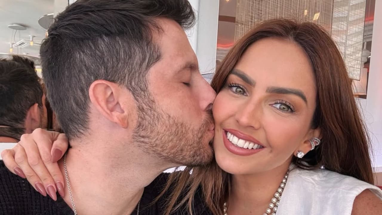Karla Díaz y Daniel Dayz comienzan la celebración de su boda religiosa: la cantante presume espectacular vestido rosa