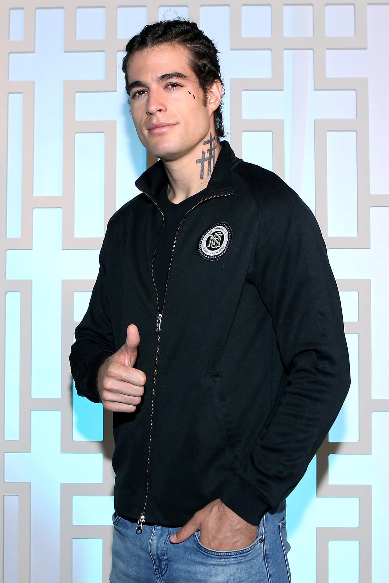 Tras protagonizar ‘Hijas de la luna’ en 2018, Danilo Carrera está de regreso en este melodrama en el que cambiará su apariencia.