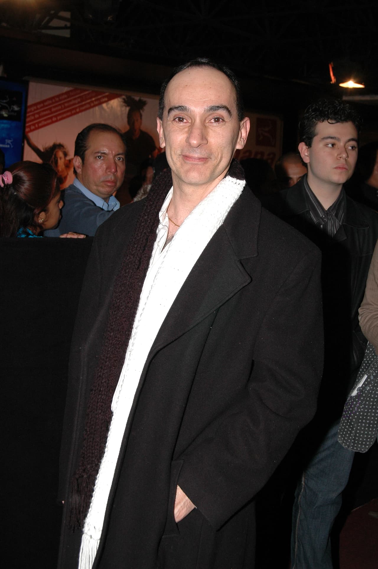 Hospitalizan al actor Fred Roldán; piden donadores de sangre