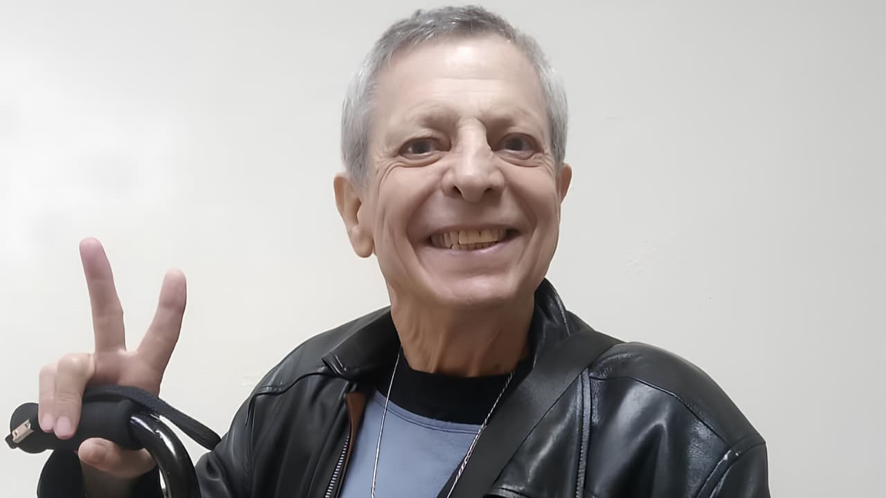 César Bono destapa su estado de salud y confiesa si piensa retirarse de los escenarios: “hay que darle”