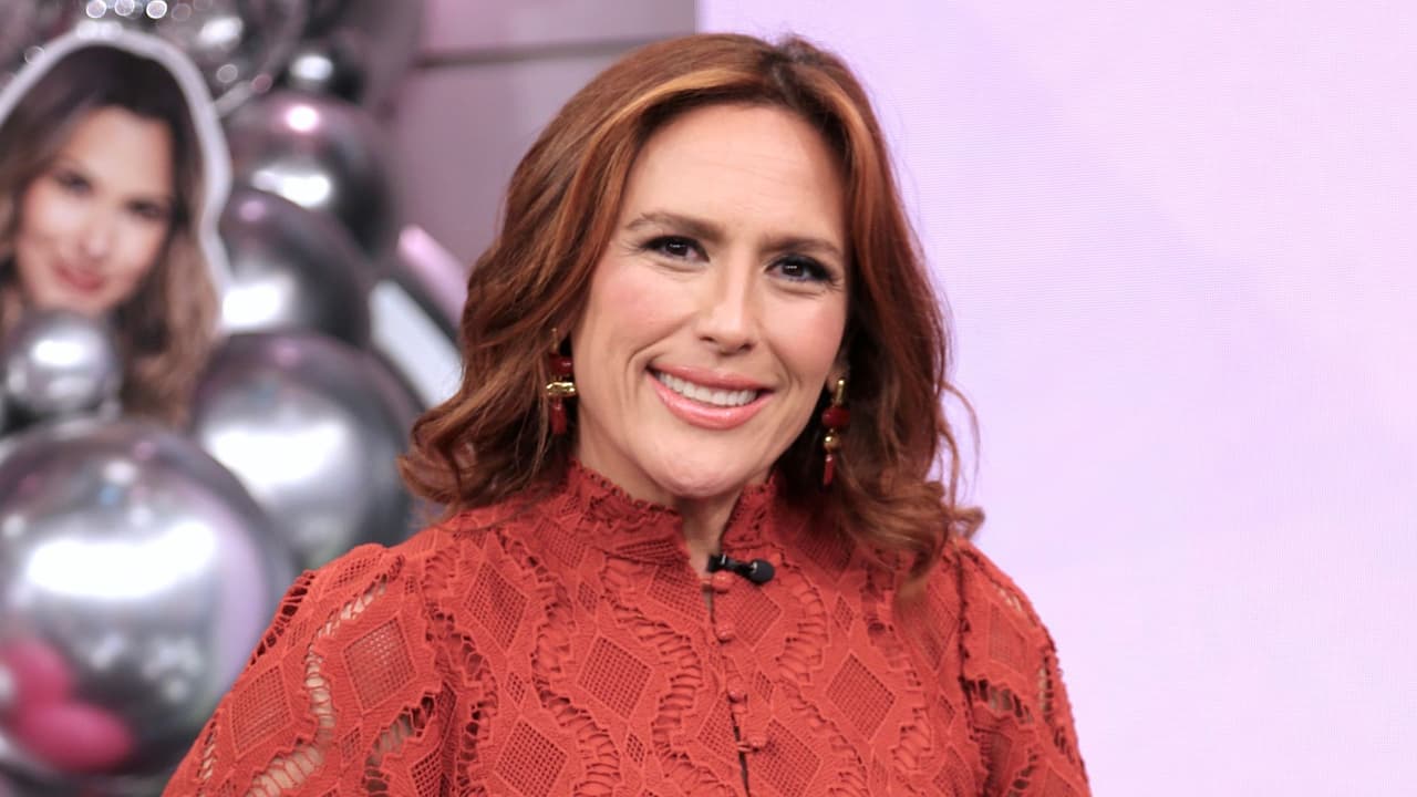 Angélica Vale presume orgullosa su radical cambio de look y se sincera sobre su separación: "Disfrutando mucho de mí".