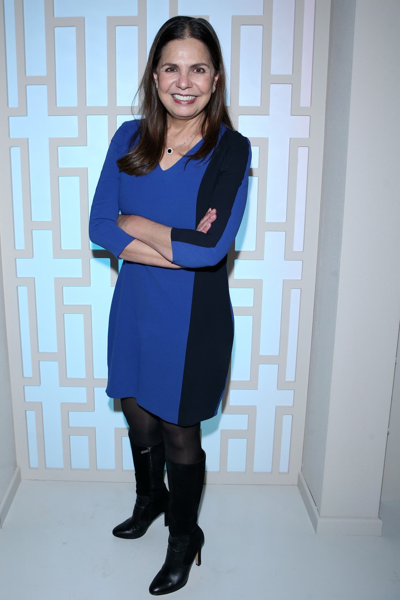 Este melodrama producido por Rosy Ocampo buscará crear conciencia acerca del embarazo en menores de edad, acoso sexual y violencia intrafamiliar.